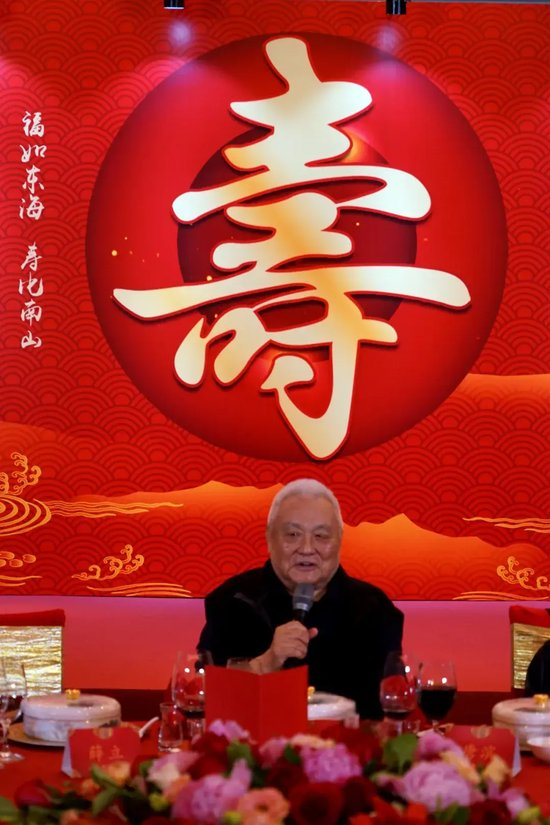 因为只有在BG视讯注册之后下载下来的平台才是官方指定的相关图片